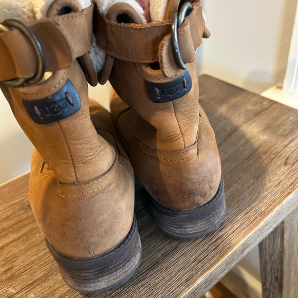 UGG Aldon boot - Picture 4 of 12